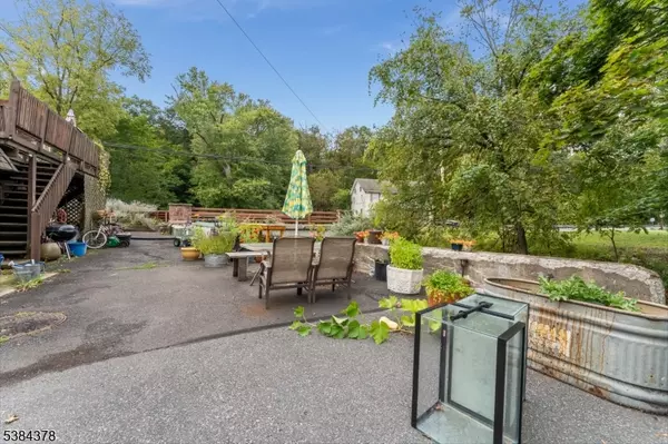 Milford Boro, NJ 08848,92 Water St