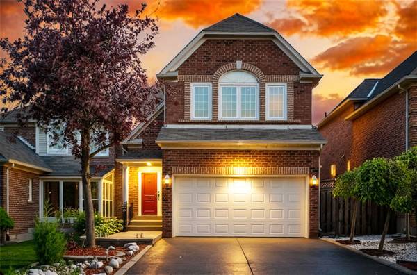 Brampton, ON L6R 1E7,51 Rocky Mountain CRES #upper