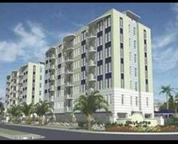 1791 NE Miami Gardens Dr #E601, Miami, FL 33179