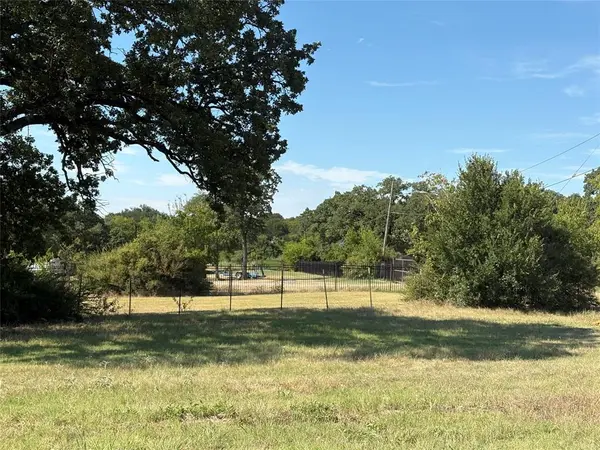 1720 Langston Street, Fort Worth, TX 76105