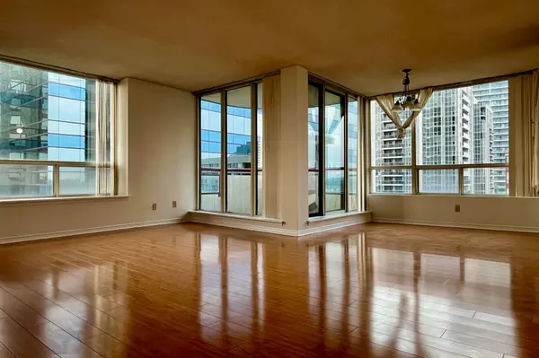 Toronto C14, ON M2M 4H9,5765 Yonge ST #1503