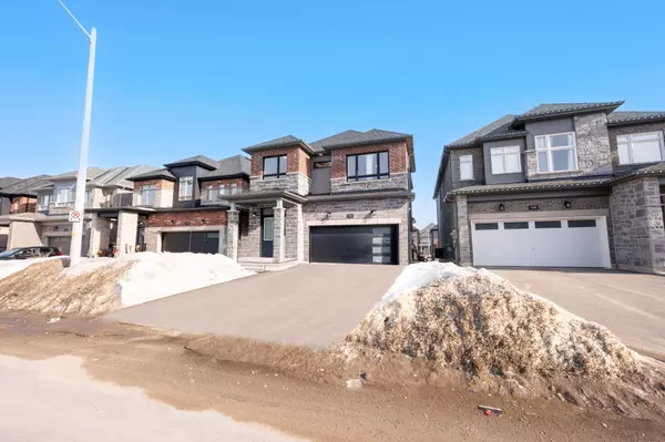 Barrie, ON L9J 0J2,172 FRANKLIN TRL