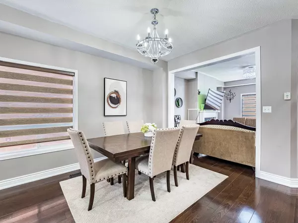 Brampton, ON L7A 0P2,18 Travis CRES