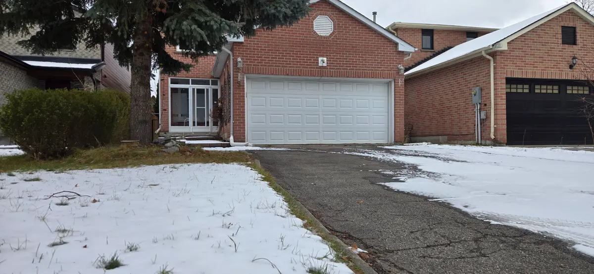 Richmond Hill, ON L4C 8J8,5 Constellation CRES