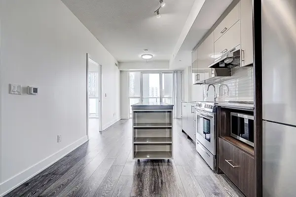 Toronto C15, ON M2J 4T1,188 Fairview Mall DR #309