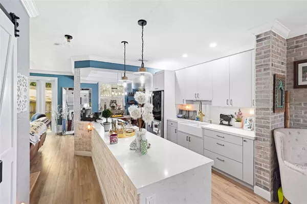 Pembroke Pines, FL 33028,740 NW 170th Ter