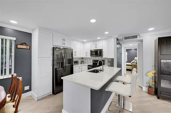 Delray Beach, FL 33484,964 Normandy Trail #U