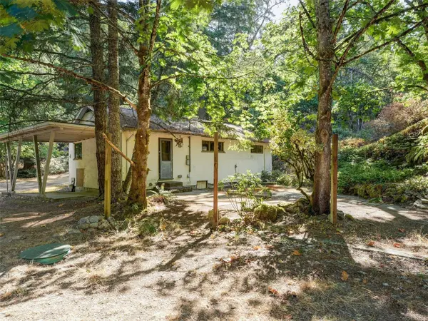 Saanich, BC V9E 2E7,5142 West Saanich Rd