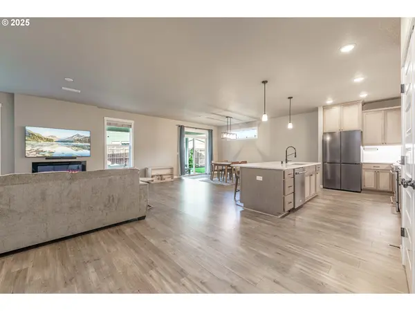 Battle Ground, WA 98604,912 NW 26TH WAY