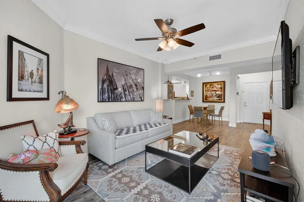 Fort Lauderdale, FL 33301,533 NE 3rd Ave #531