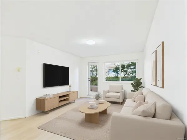 Victoria, BC V8T 1A8,1028 Balmoral Rd #102