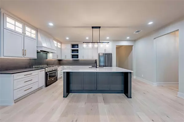 Tool, TX 75143,85 Isle Of View Drive