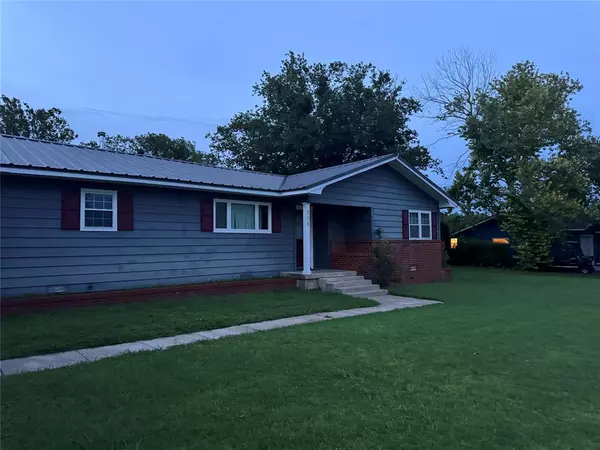 Hico, TX 76457,708 First