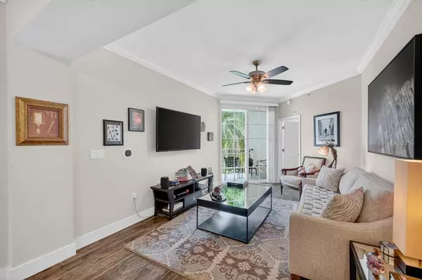 Fort Lauderdale, FL 33301,533 NE 3rd Ave #531