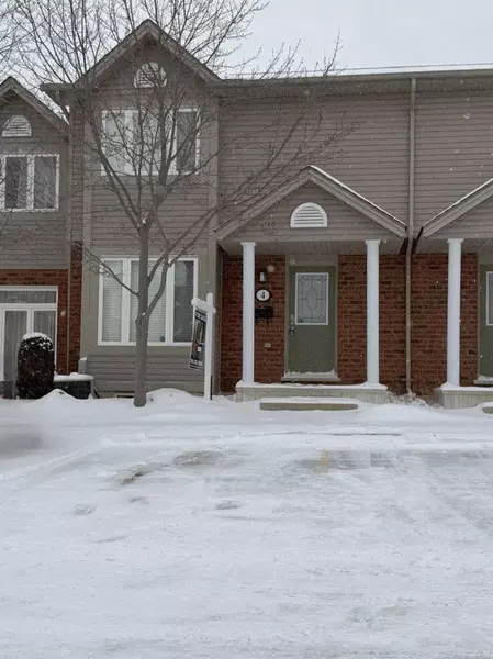 1535 Trossacks AVE #4, London North, ON N5X 4R1