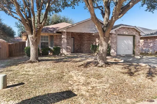 649 Moss Rose Court, Dallas, TX 75217