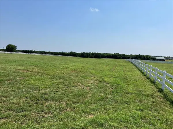 Whitney, TX 76692,1725 Highland Drive