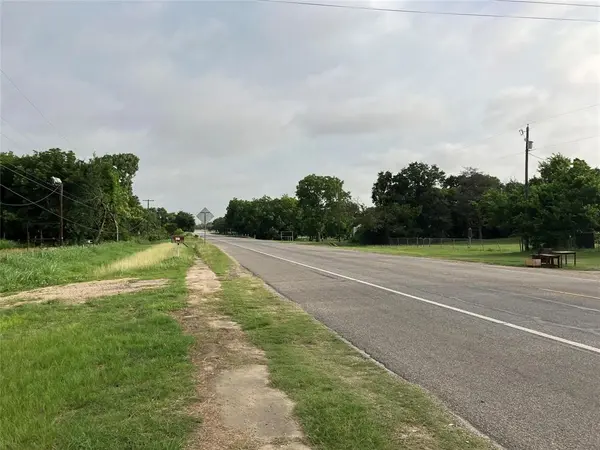 Alvarado, TX 76009,210 S Parkway Drive