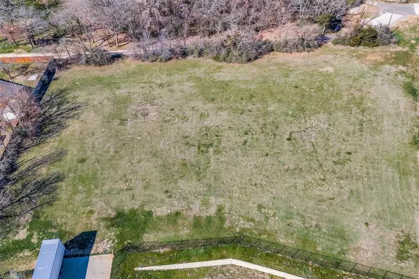 Denton, TX 76208,5130 E Mckinney Street