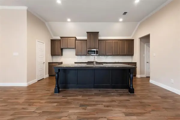 Argyle, TX 76226,920 10th Street