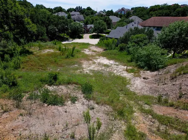 Arlington, TX 76012,2001 Windswept Court