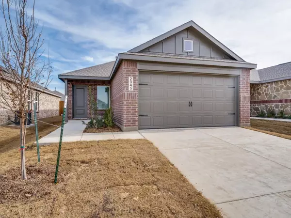 2045 Belgian Drive, Aubrey, TX 76227