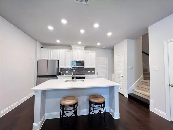 Plano, TX 75074,3517 Treasure Drive