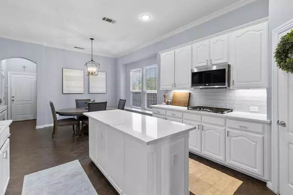 Carrollton, TX 75007,1709 E Branch Hollow Drive