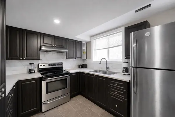 Toronto E11, ON M1B 6E7,41 Muskox DR #Basement