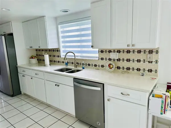 Sunrise, FL 33325,13309 NW 8th Ct