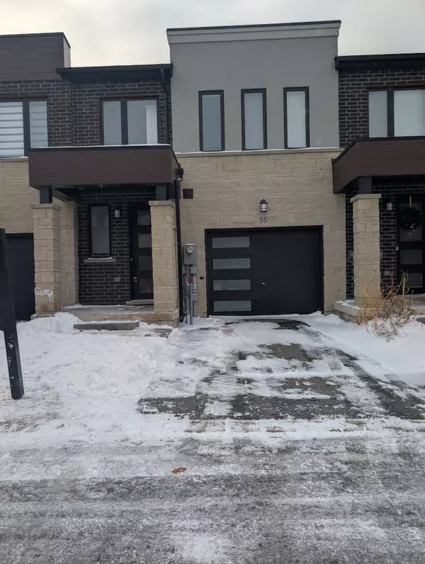 55 Southam LN, Hamilton, ON L9C 0E7