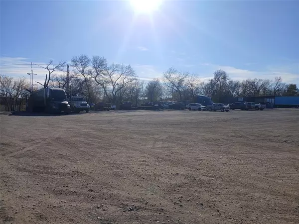 Fort Worth, TX 76140,5513 Everman Kennedale Road