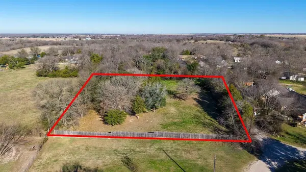 Kemp, TX 75143,210 Forest Lane