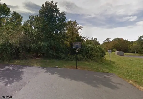 193 Hillcrest Ave, Franklin Twp., NJ 08873