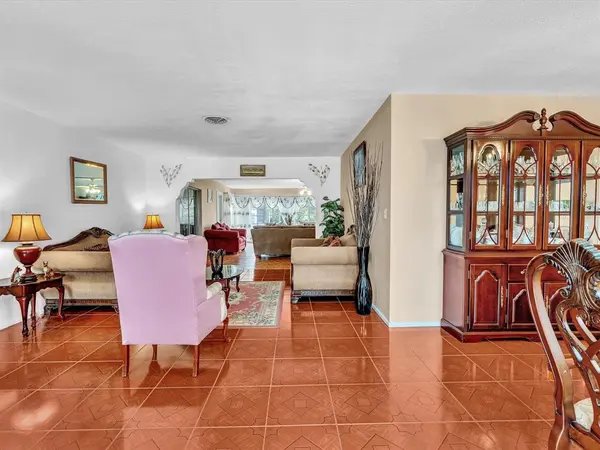 Lauderdale Lakes, FL 33319,4220 NW 49th Ave