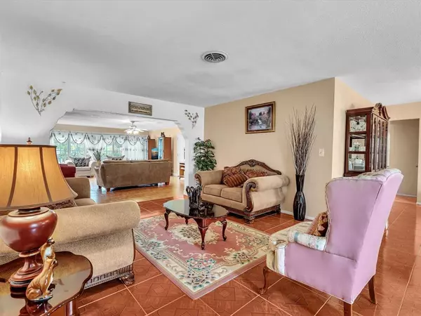 Lauderdale Lakes, FL 33319,4220 NW 49th Ave