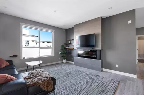 Langford, BC V9B 3X4,2783 Strathmore Rd #401