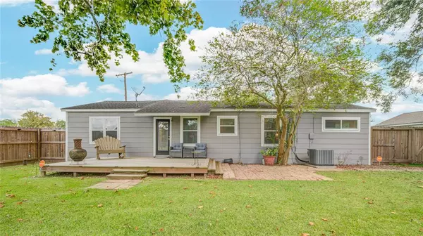 Brazoria, TX 77422,230 2nd Street