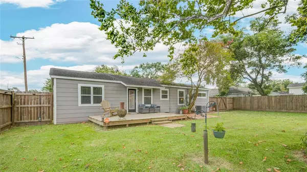 Brazoria, TX 77422,230 2nd Street