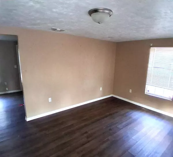 Texarkana, TX 75501,1216 W 6th Street