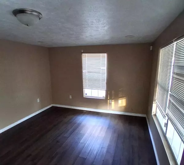 Texarkana, TX 75501,1216 W 6th Street