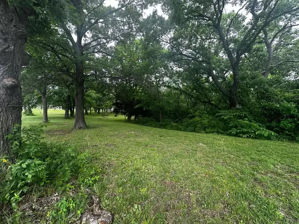 Gunter, TX 75058,505 Paxton Road