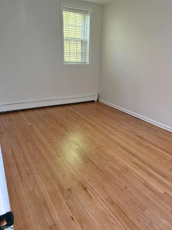 Morristown Town, NJ 07960,83 Wetmore Ave #7