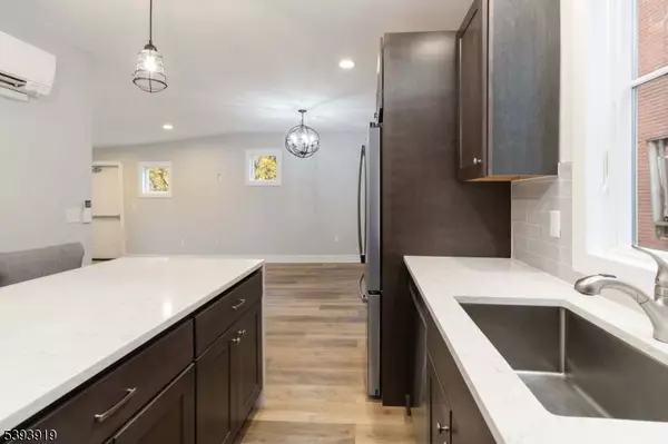 Morristown Town, NJ 07960,46 South Park Place Unit B #3