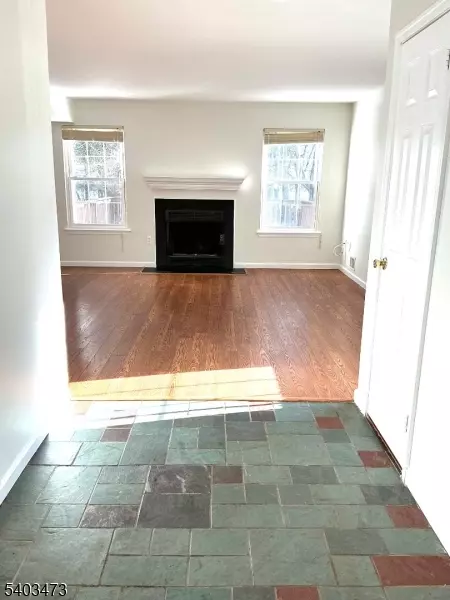 Franklin Twp., NJ 08873,246 Hyde Park Rd