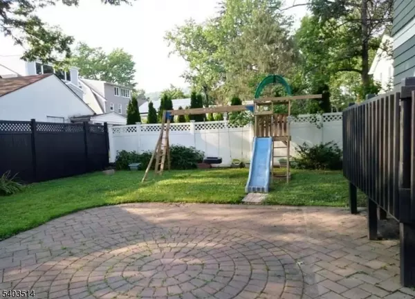 Millburn Twp., NJ 07041,525 Wyoming Ave