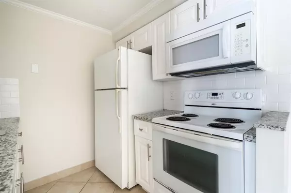 Pompano Beach, FL 33062,111 Briny Ave #1805