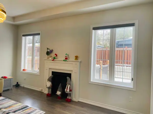 Newmarket, ON L3Y 0E2,123 Mitchell PL