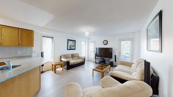 Mississauga, ON L5V 2N1,1171 Foxglove PL