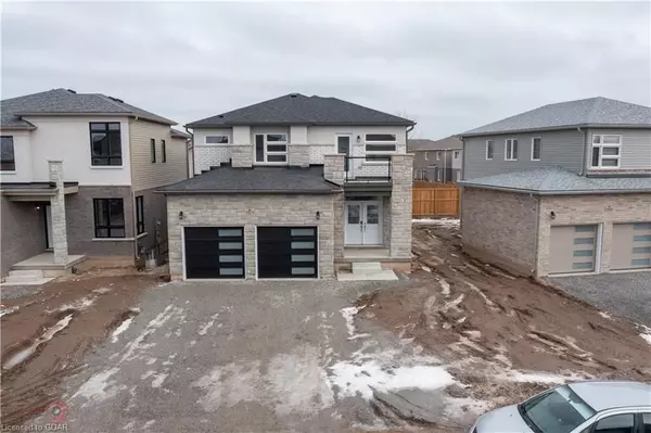 7871 SEABISCUIT DR, Niagara Falls, ON L2H 3T9